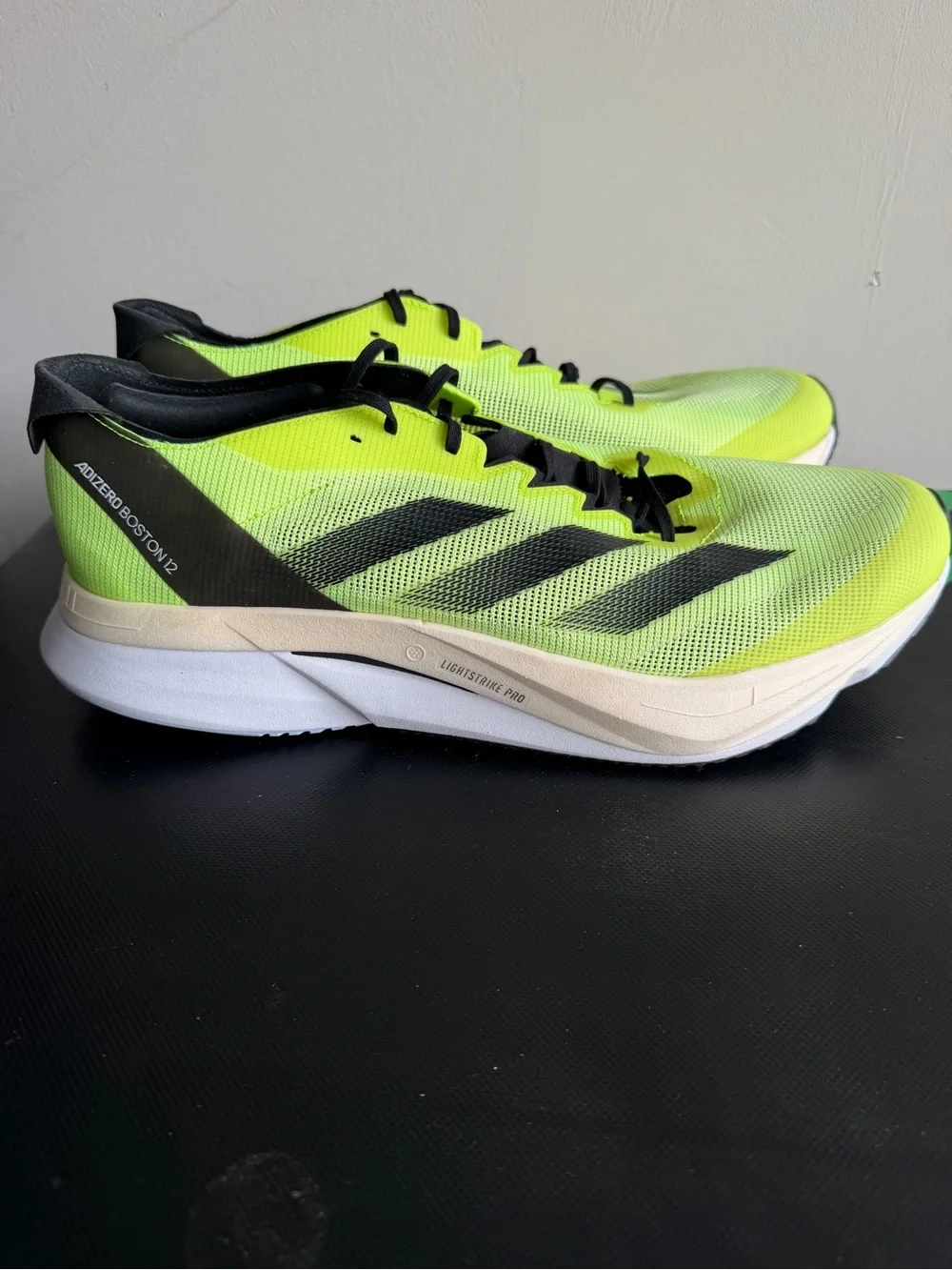 Adidas Men’s Neon Yellow and Black Adizero Boston V12 Running Shoes. NEW